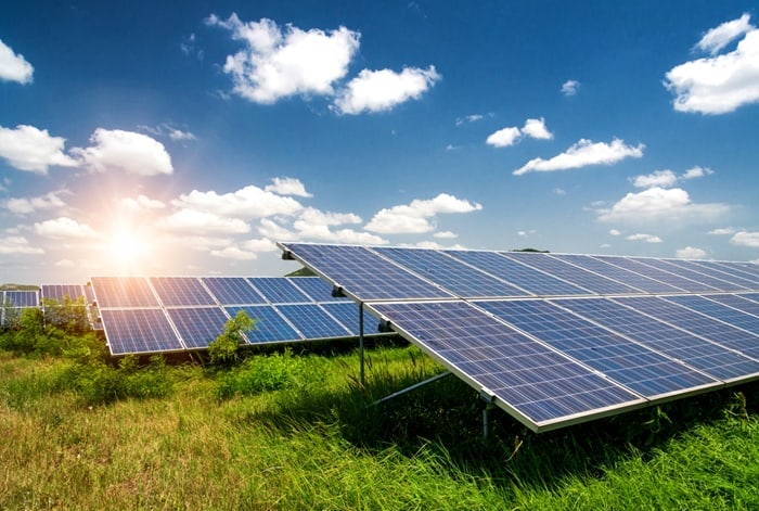 Điện mặt trời giúp giảm đáng kể lượng khí thải carbon từ hoạt động tiêu thụ năng lượng