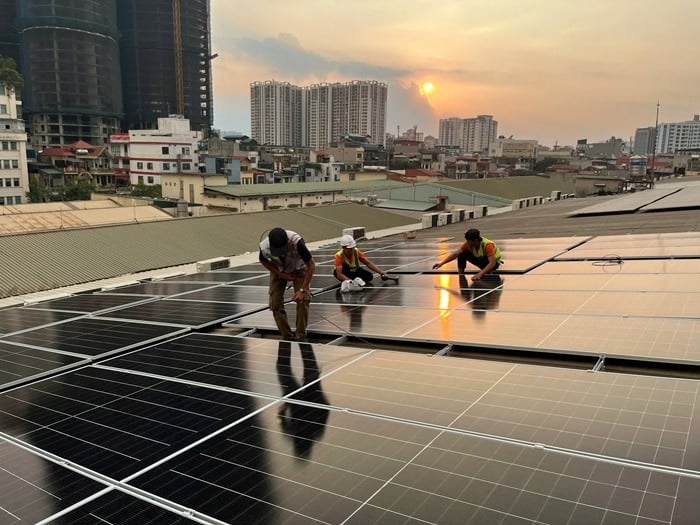 Các doanh nghiệp lắp đặt điện mặt trời áp mái được hưởng ưu đãi về thuế